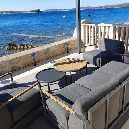 Holiday Home Luna Orebic Bagian luar foto