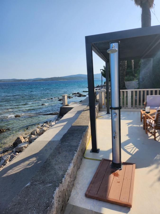Holiday Home Luna Orebic Bagian luar foto