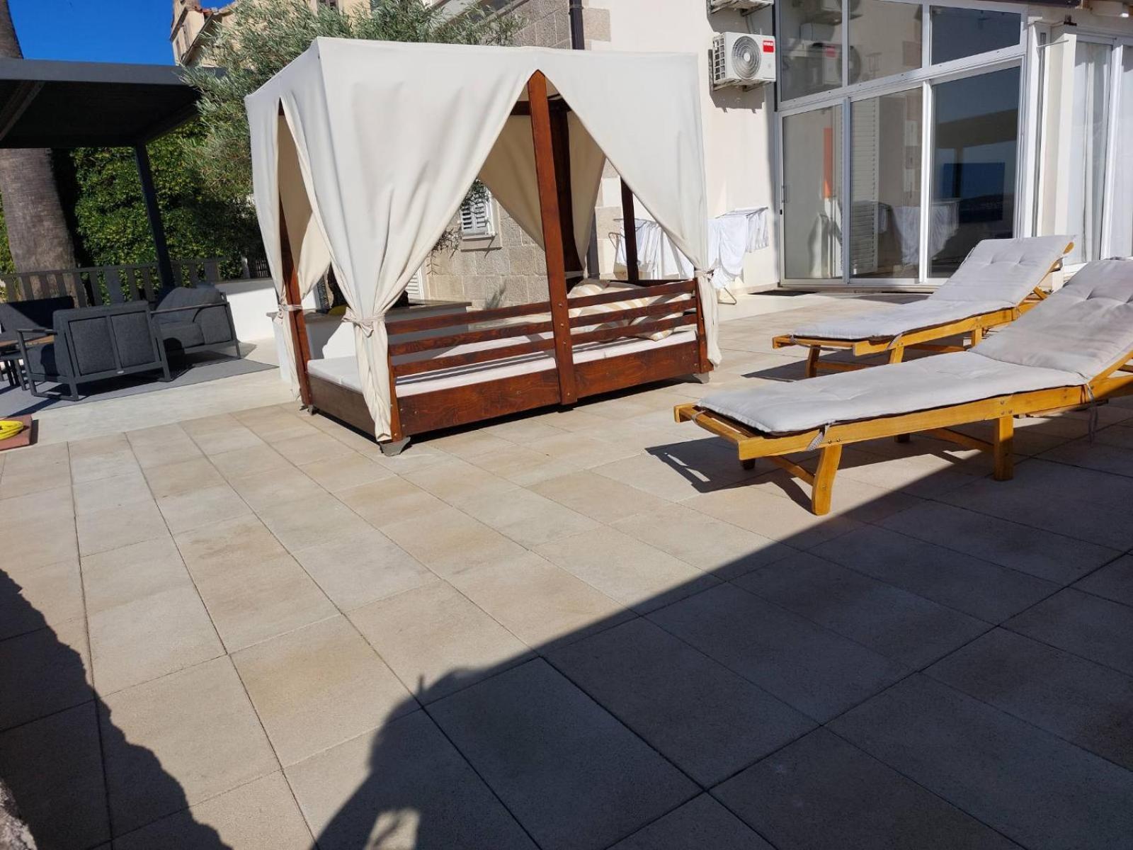 Holiday Home Luna Orebic Bagian luar foto