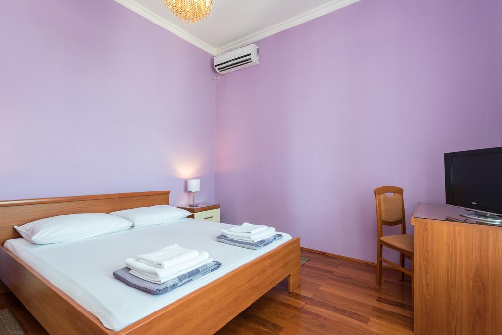 Holiday Home Luna Orebic Bagian luar foto